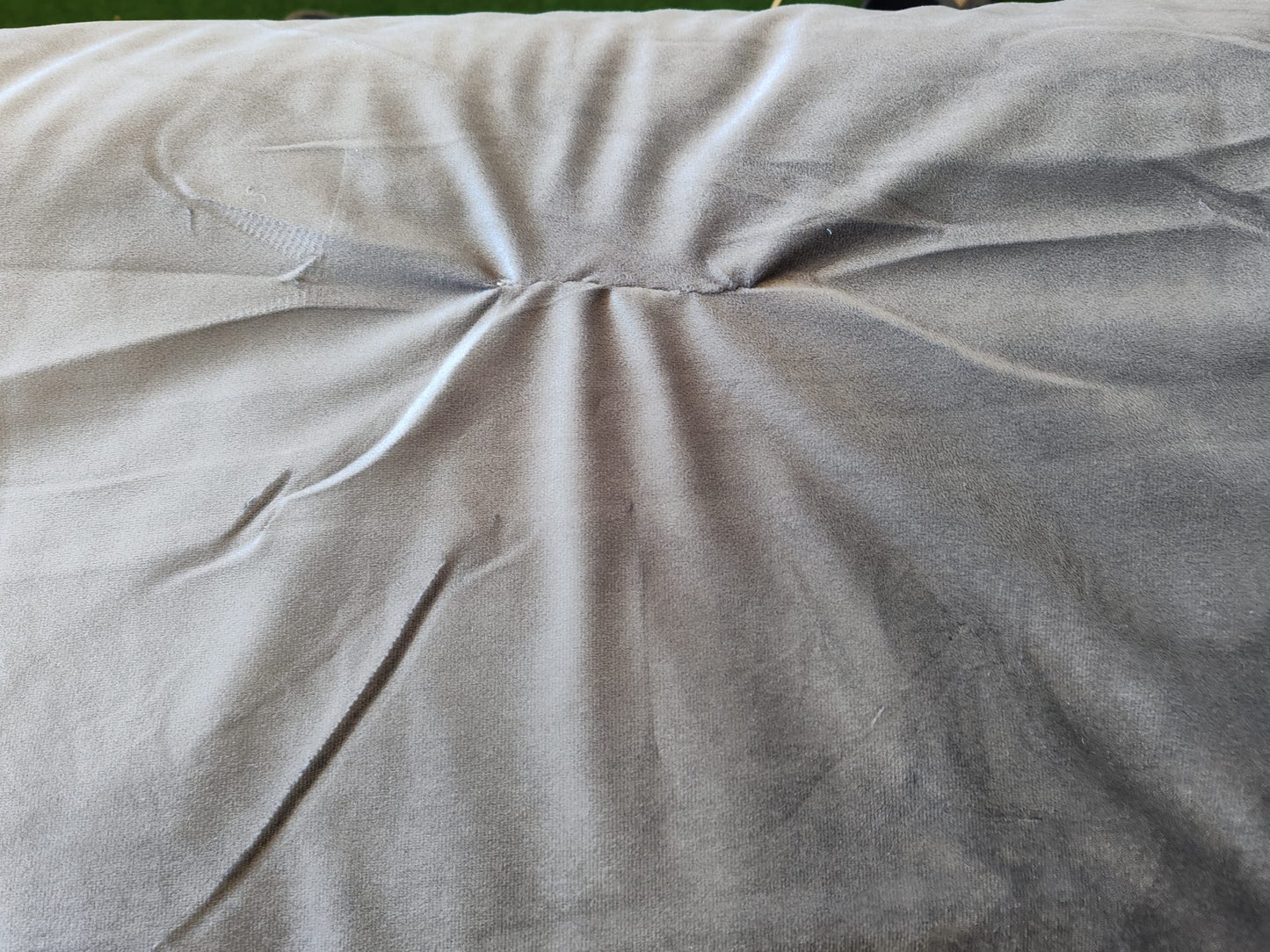 Canapea cu 2 locuri, gri închis, 120 cm, catifea
