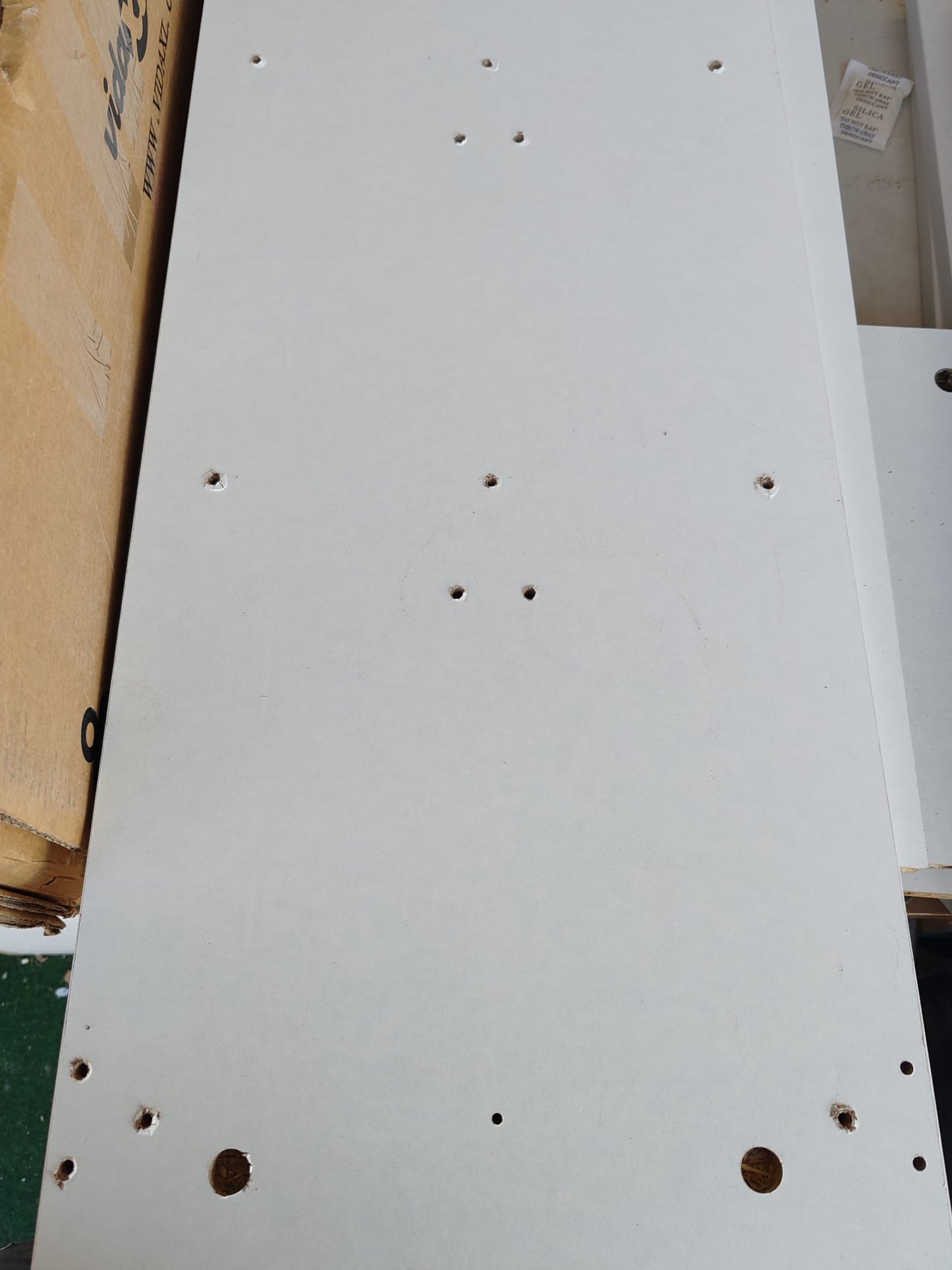 Dulap înalt, alb, 69,5x34x180 cm, lemn compozit