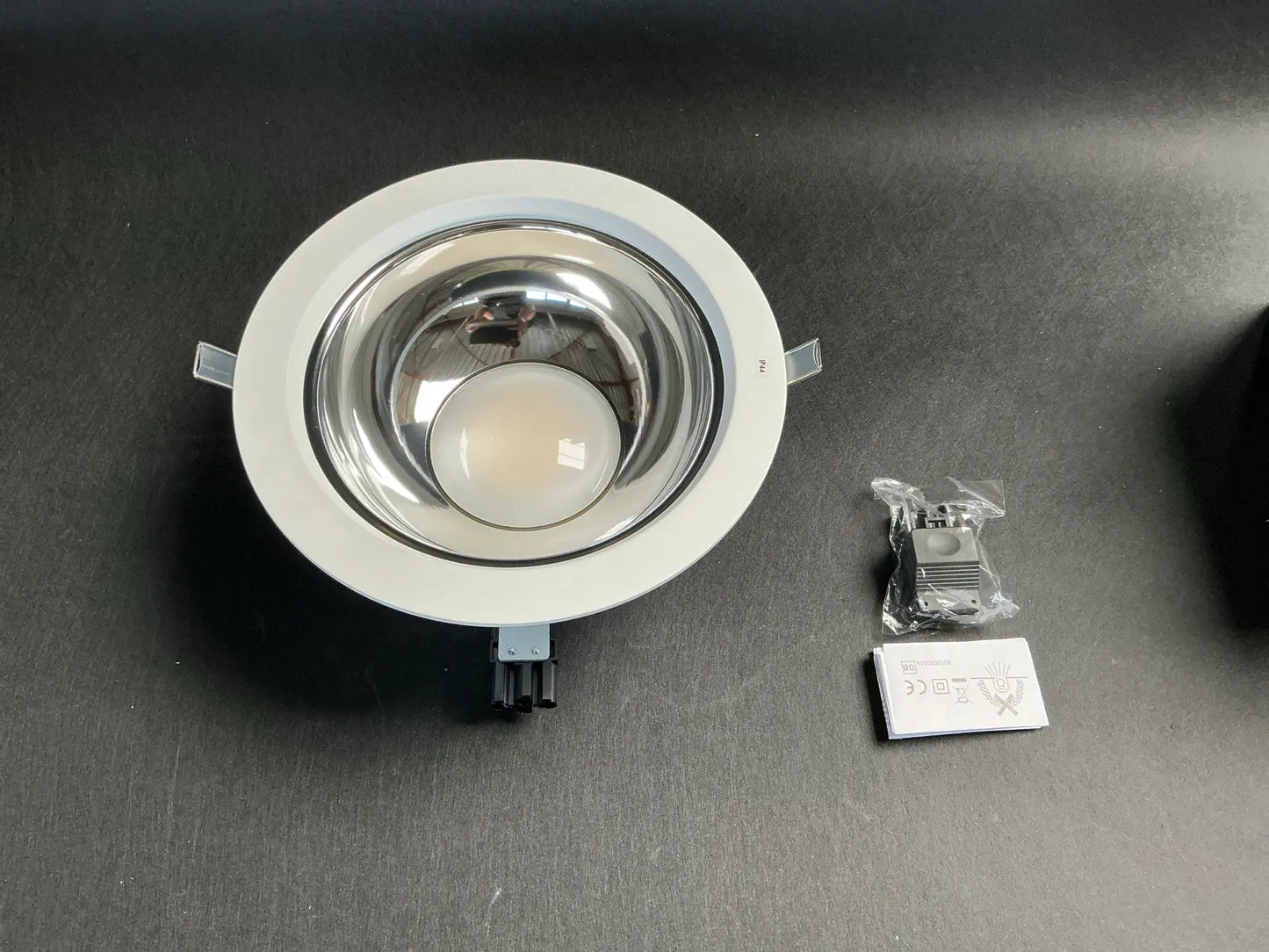 Spot LED încastrat Megaman SIENA SR, 25.5W, 2700lm, reflector lucios, alb mat 519286