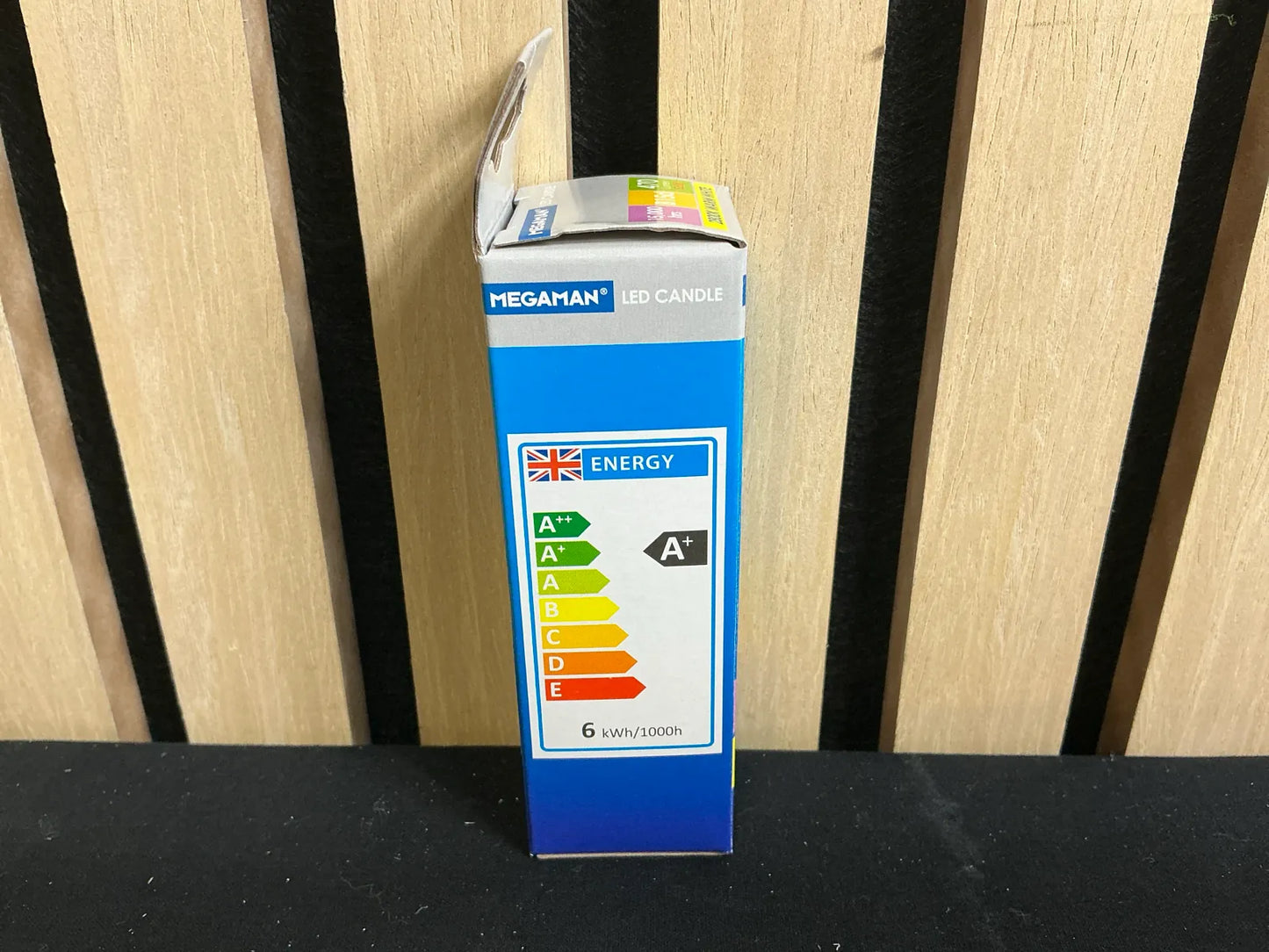 Megaman LED Candle B15d 5.5W – 2800K Warm White