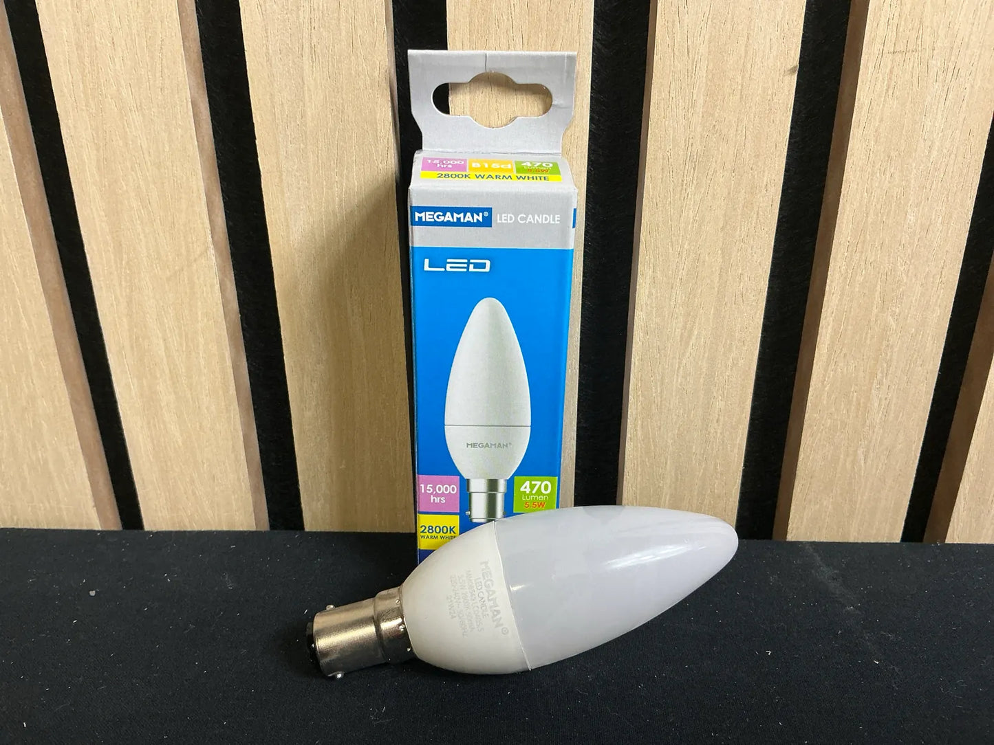 Megaman LED Candle B15d 5.5W – 2800K Warm White