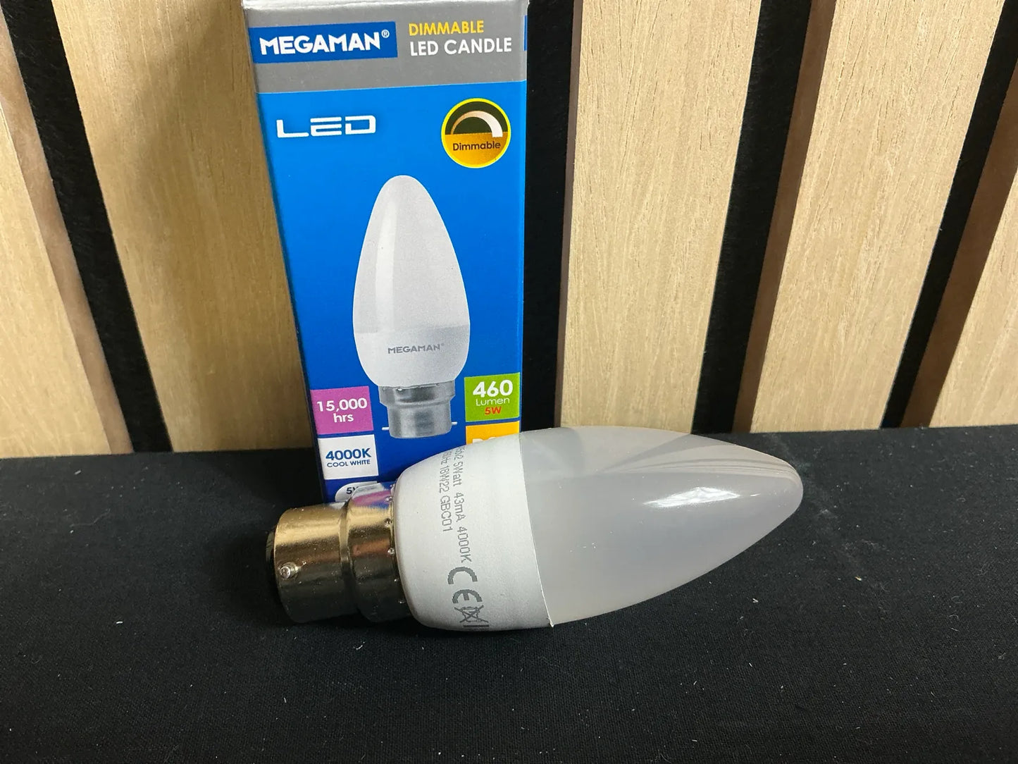 Bec LED Candle Megaman® Dimmable B22, 5W, 460lm, 4000K (Alb Rece)