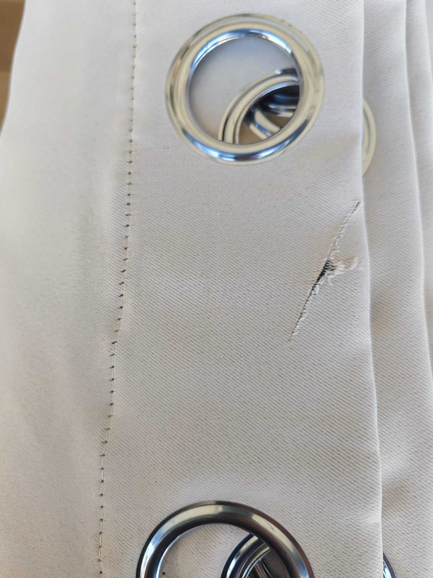 Draperii opace cu inele metalice, 2 buc., bej, 140 x 225 cm