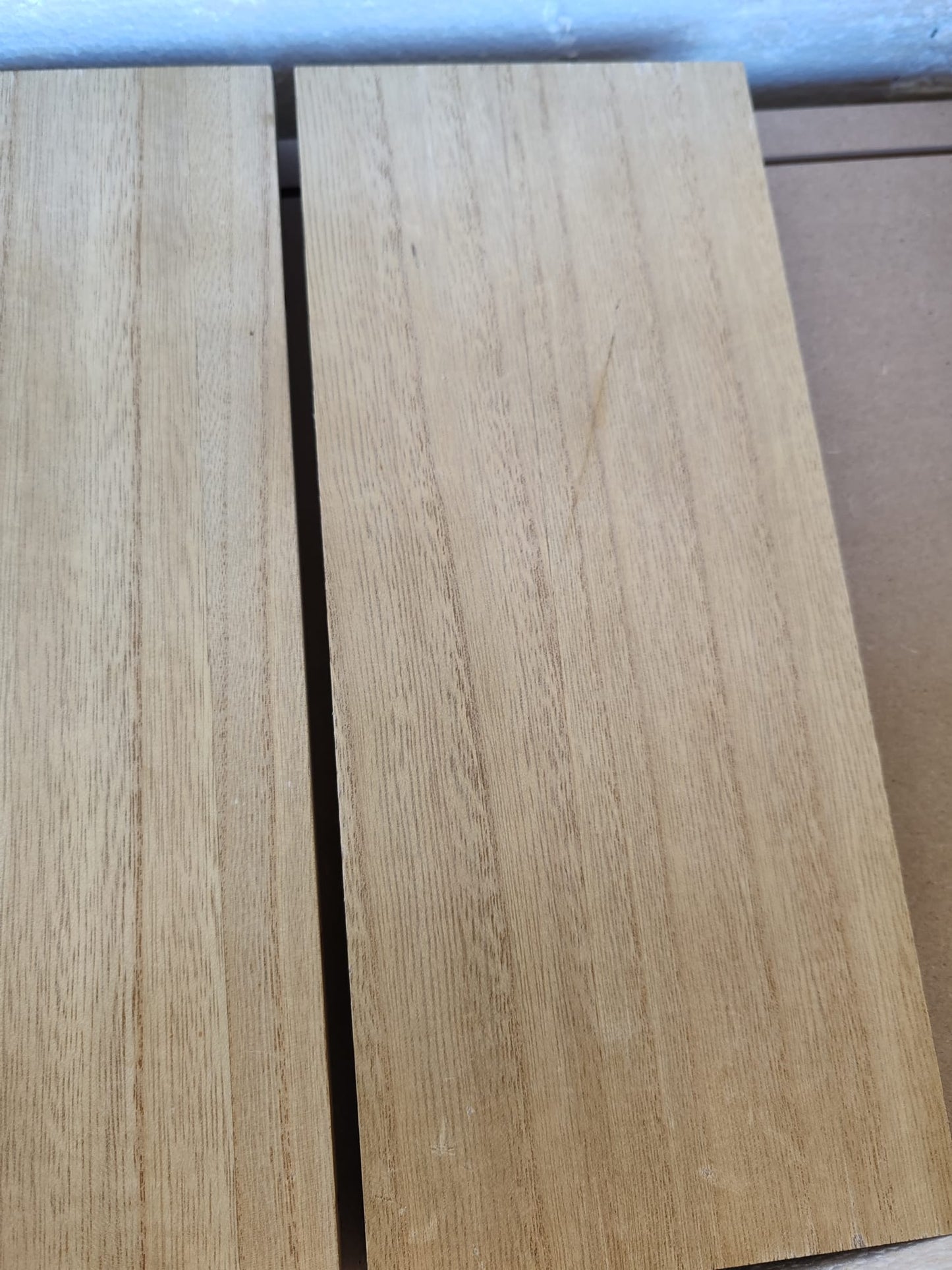 Noptiere din lemn masiv de pin 2 buc, 40 x 30 x 61 cm, maro