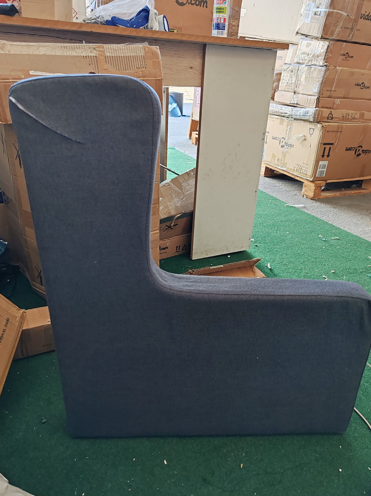 Canapea cu 3 locuri, material textil, gri