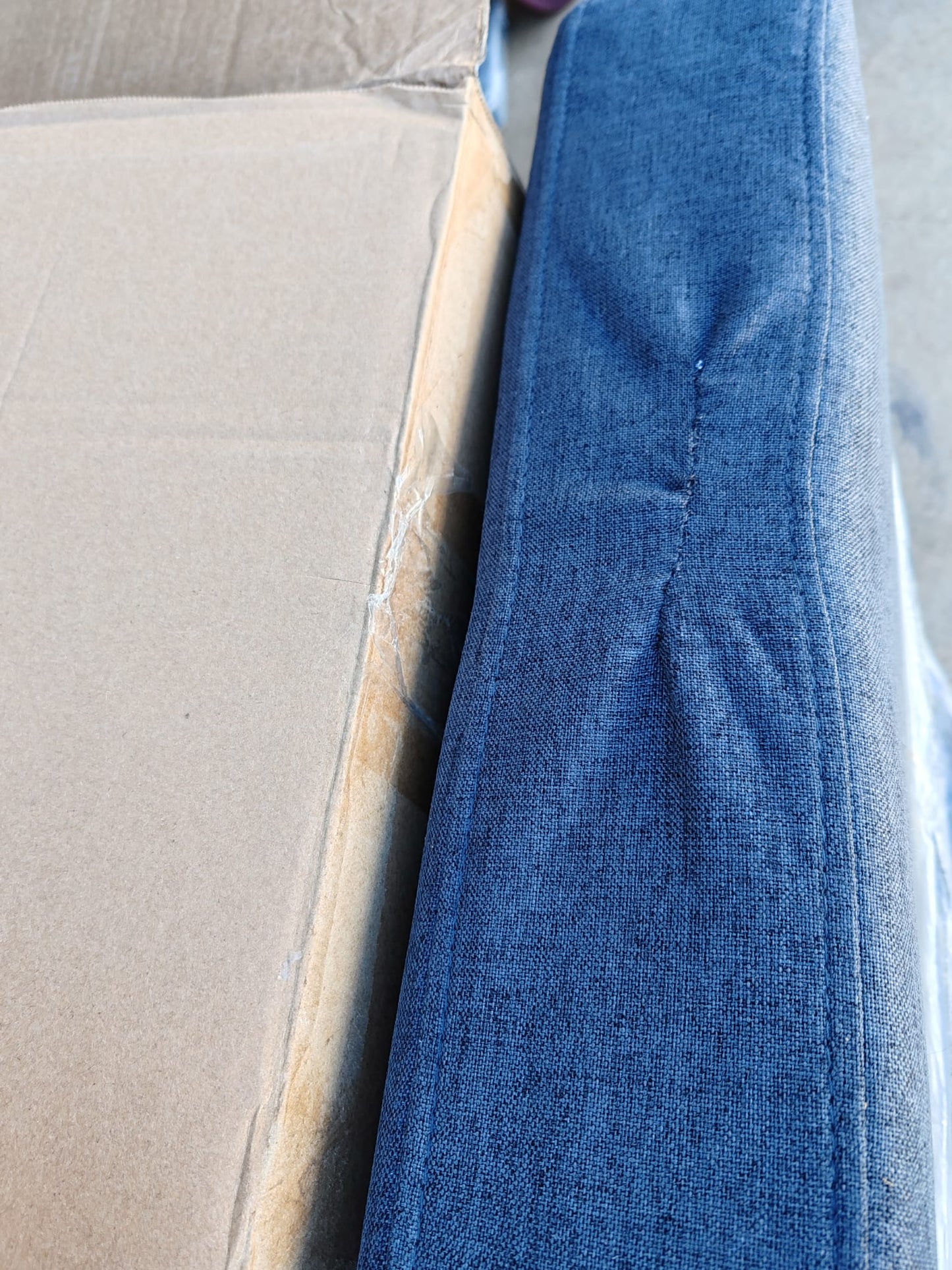 Canapea cu 3 locuri, material textil, gri