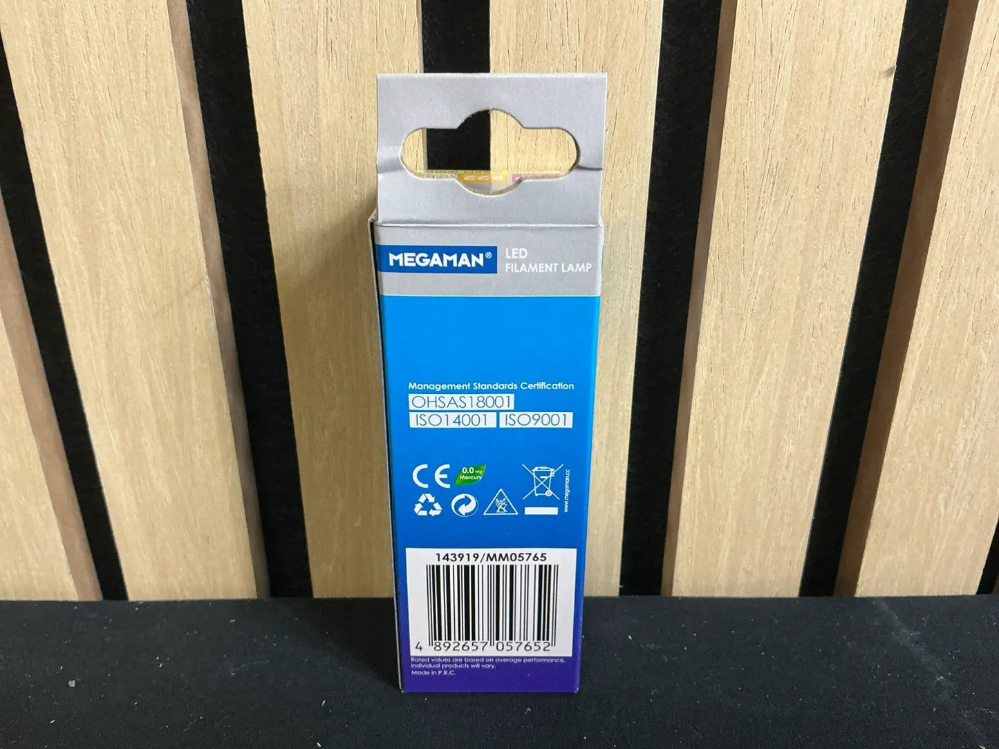 Bec LED tip filament Megaman B22, 3W, 2700K – Lumină caldă, 250 lumeni